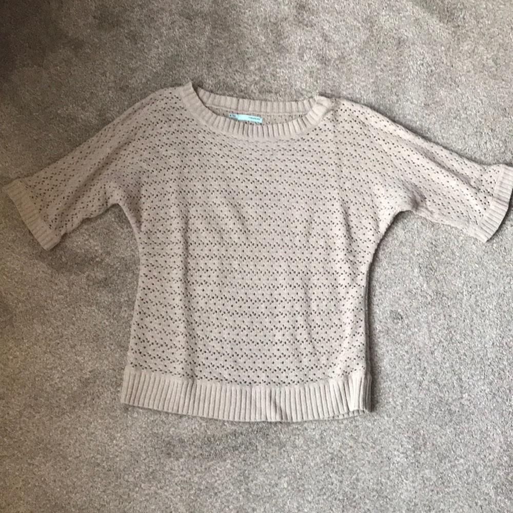 Nude sweater